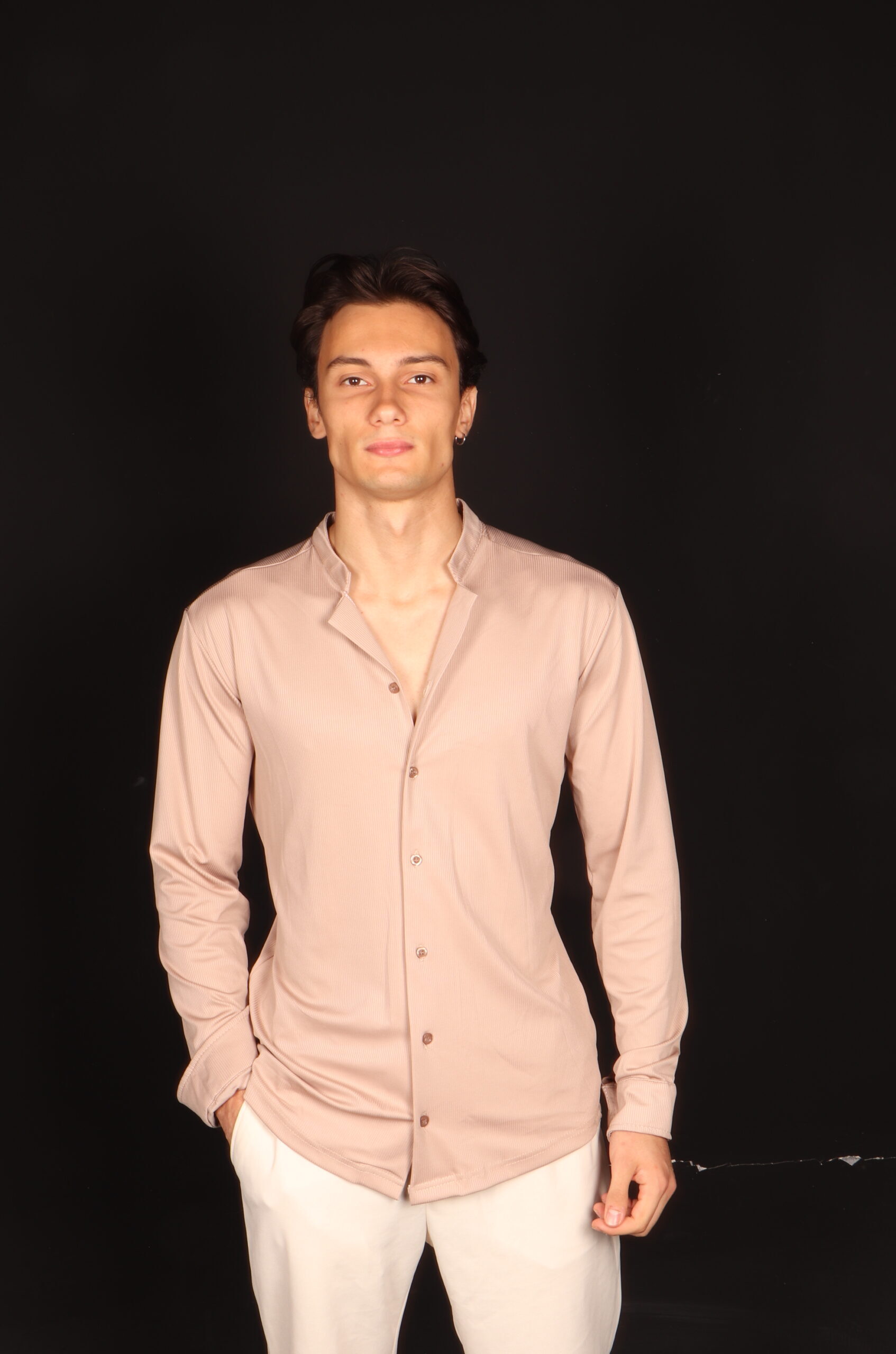 IMG_8579-scaled-e1741729163318.jpg Z Yaka Uzun Kol Gömlek - Görsel 1